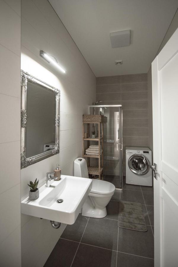 KM apartamentai Apartment Kaunas Bagian luar foto